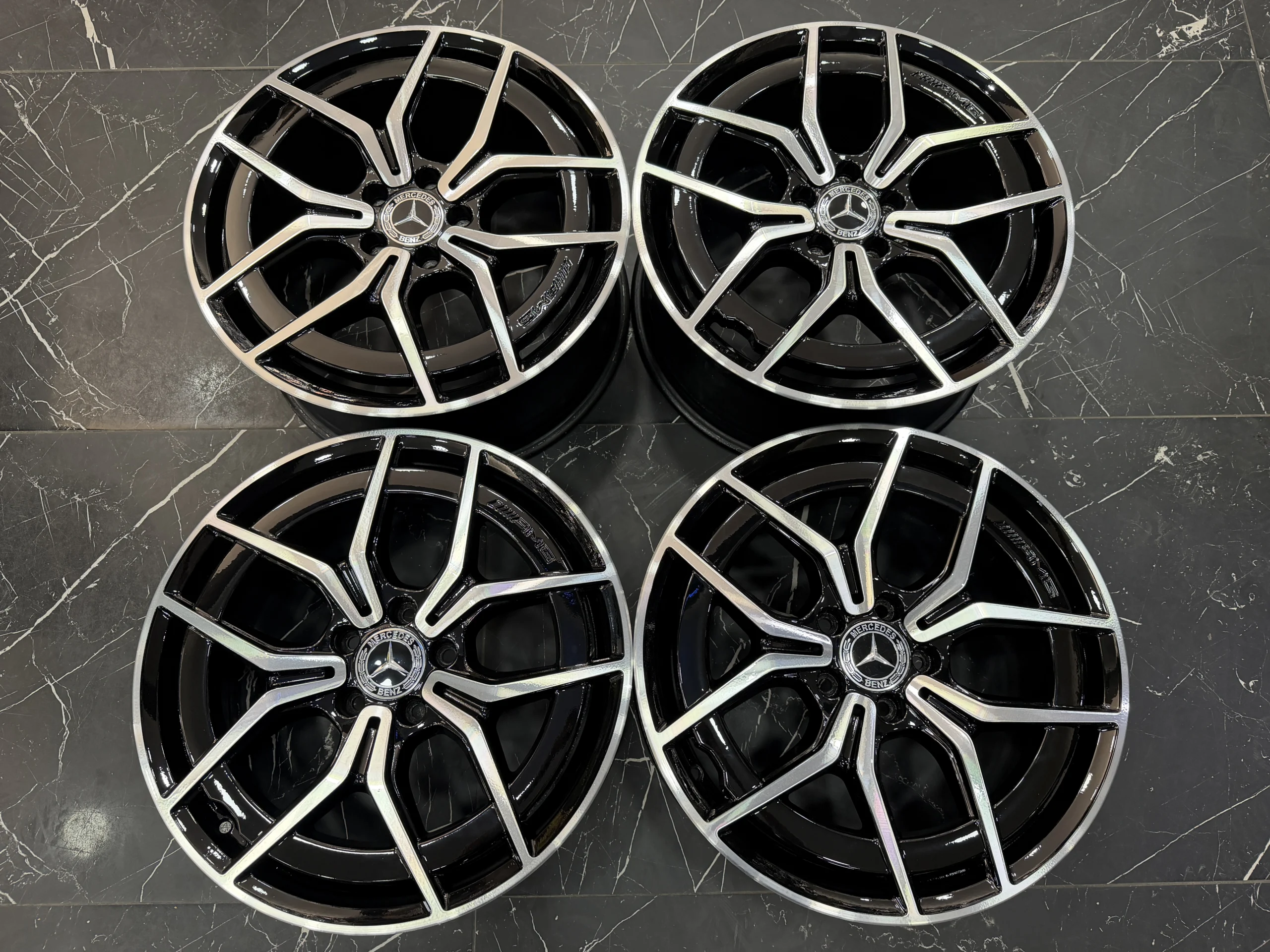 IMG_9806 ORJINAL ‘ 19 ‘ 5×112 MERCEDES W206 C180 C200 ÇIKMA ( HATASIZ ) JANT TAKIMI ( 4.ADET ) - Görsel 1